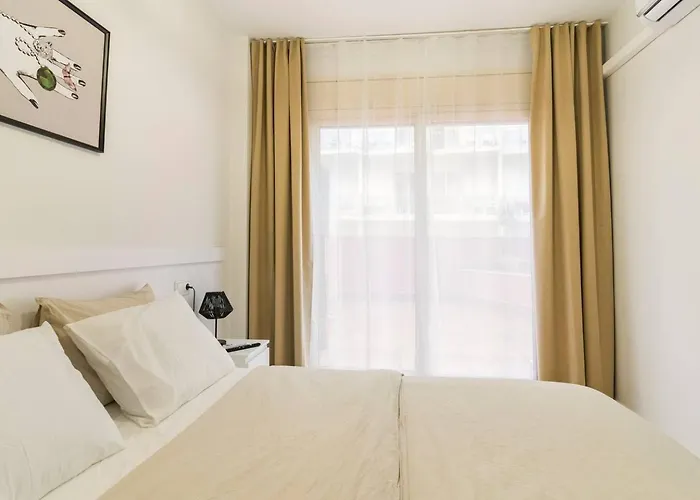Grand Lloret * يوريت دي مار