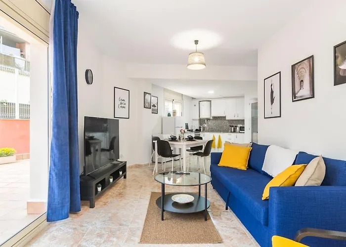 Grand Lloret يوريت دي مار